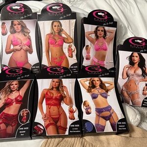 Elegant Pink Lace Women's Lingerie Bundle Set